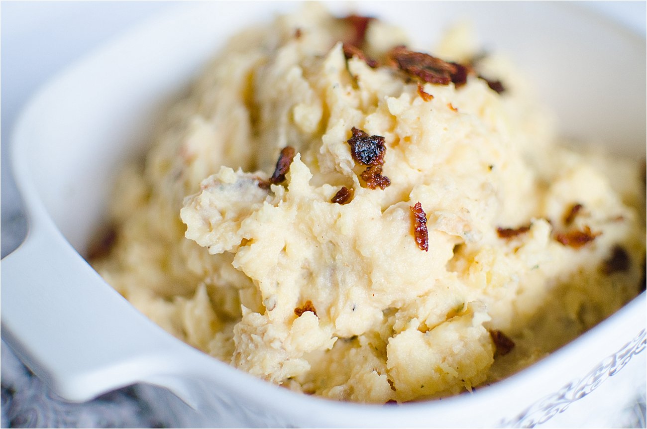 Bacon Lovers Loaded Mashed Potatoes RECIPE (& a Giveaway!!)