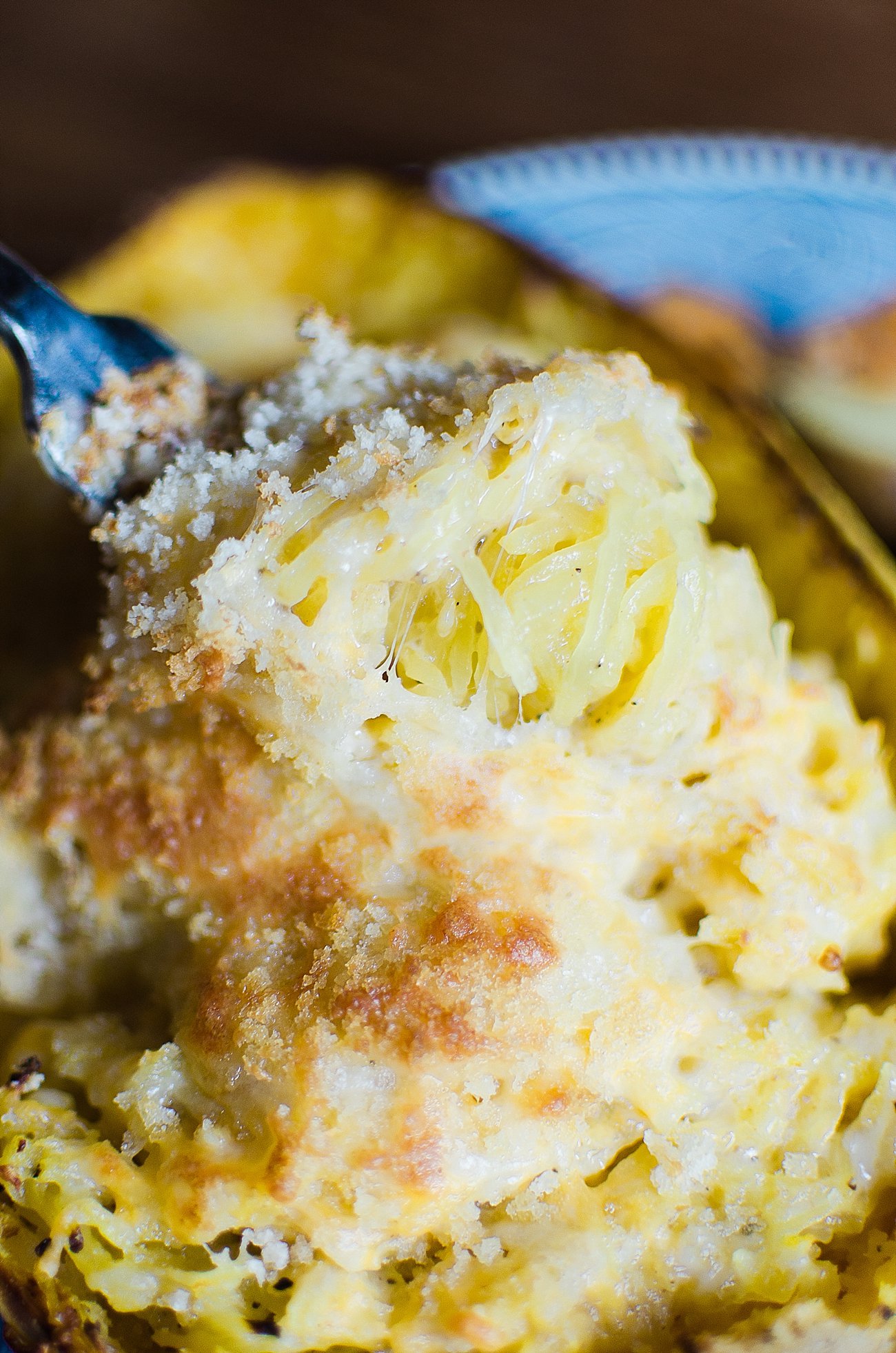 Easy & Healthy “Mac and Cheese” Spaghetti Squash Recipe